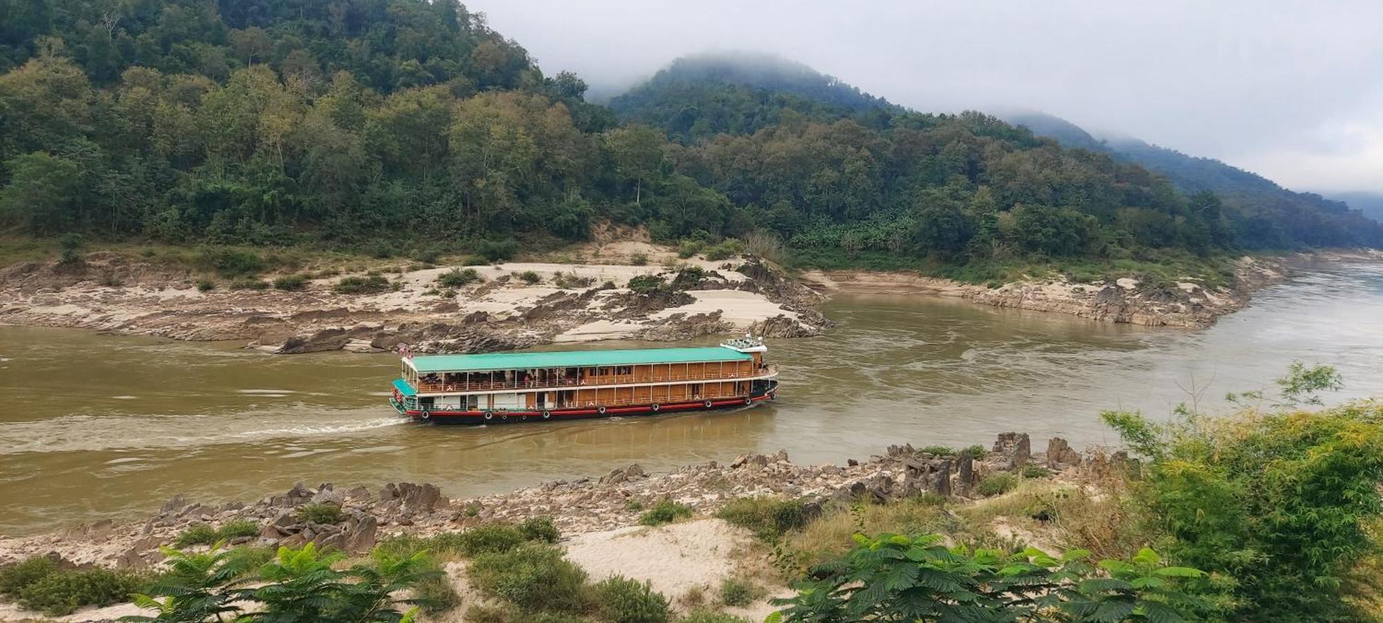 Mekong Backpackers Pakbeng Apartment Luaran gambar