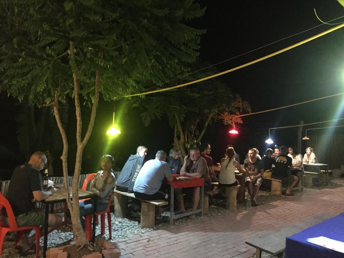 Mekong Backpackers Pakbeng Apartment Luaran gambar